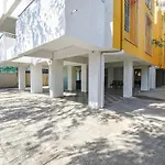 Fabhotel Red Velvet Inn & Suites
